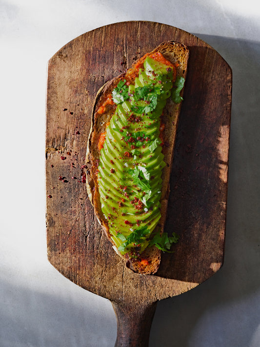 AVOCADO & RED CHILI TOAST